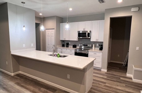Desoto Lakes House | Sarasota Private Brand New 3 Bedroom 2 Bathroom House