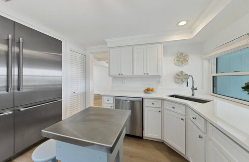 Sarasota House | Sarasota Renovated Waterfront Home with Dock Wide Open Bay Views Heated Pool