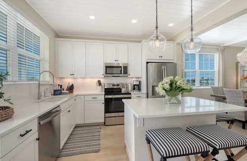 Cortez House | Sea and Sand at Hunters Point. A Luxury Waterfront Escape by Mainsail Vacation Rentals