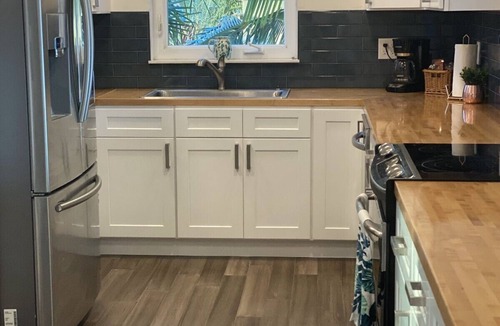 Tropical Bay Estates House | SEA EVERYWHERE! Open Water & 2 Boat Basins!
