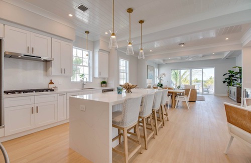 Marathon House | Sea Glass Cove