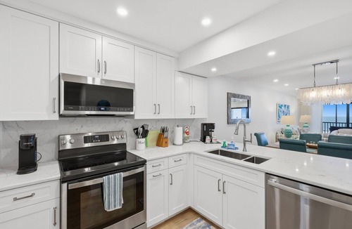 Boca Grande Condo | Sea Oats 215 | 2BR/2BA Boca Grande Gulf-Front