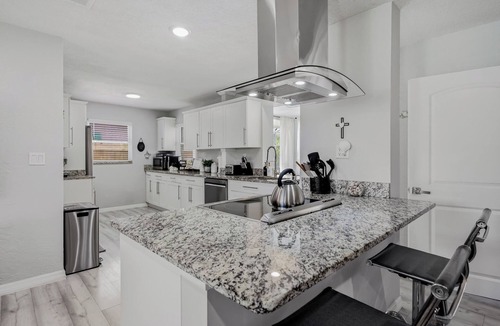 Walsingham House | Sea Song Oasis – Upgraded Pool Home Minutes from Beach!