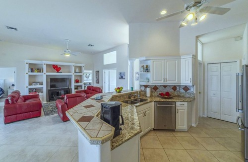 Pelican Villa | SEABIM Villa LEPPINOWA - gulf access, 3 BR, 2 baths