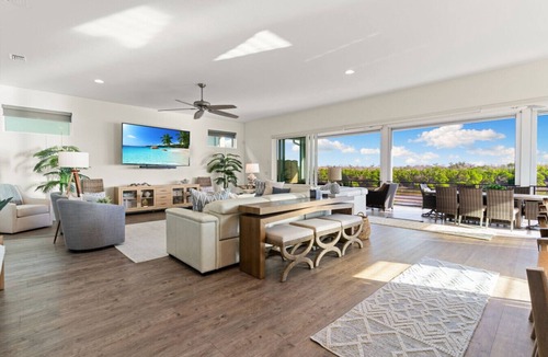 Bonita Springs House | Seafoam Serenity - Bayfront Retreat w/Dock, Pool + 1 Min Walk to Bonita Beach