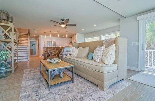 Boca Grande House | Seagrape 10: A spacious 3-bedroom, 3.5-bath Gulf Front townhome in Boca Grande, perfect for families