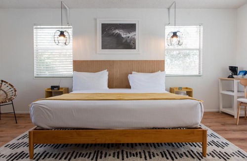 Vero Beach Hotel | Seaspray Surf Lodge