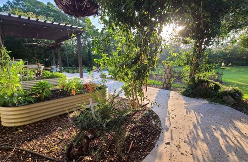 Highland House | Sebring Farm & Garden Stay Camper