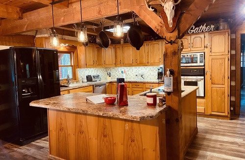 Sebring Cabin | Sebring Florida Best Kept Secret "Cracker Hammock Log Cabin"