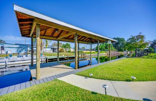 Sebring House | Sebring Serenity: Waterfront Retreat w/Boat Dock!
