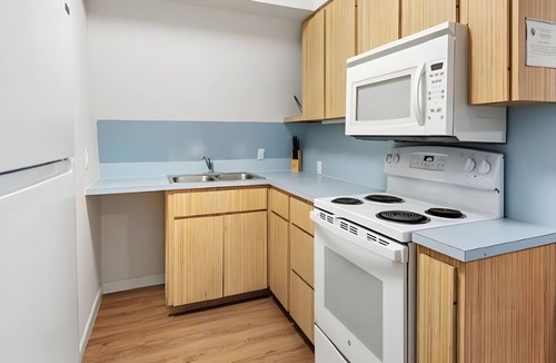 Little Torch Key Hotel | Secluded Little Torch Key Retreat w/Kitchen, Breakfast, Private Beach & Pool