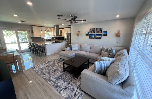 South Gate Ridge House | Serene 3-bedroom oasis in quiet neighborhood near the beach