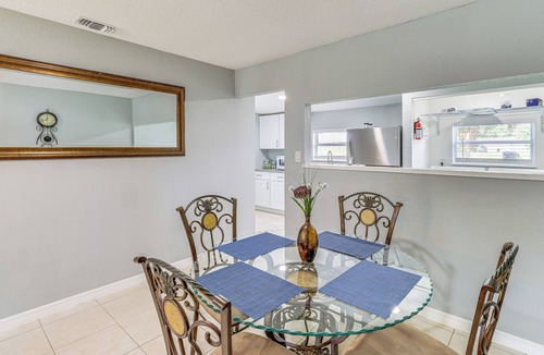 Lakewood Park Cottage | Serene Ft Pierce Stay Near Marina Sq & Downtown
