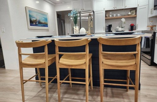 Fort Myers House | Serene vacation home, with gorgeous sunsets and sunrise.