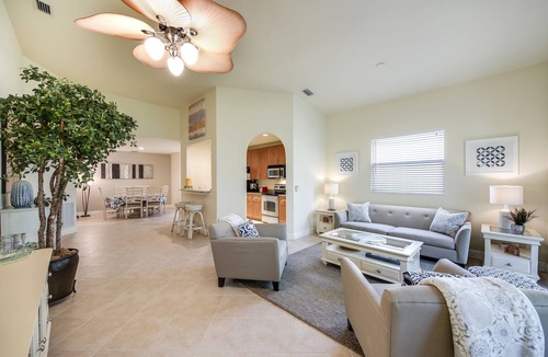 Bonita Springs Cottage | Serrano 201 by Distinctive Beach Rentals