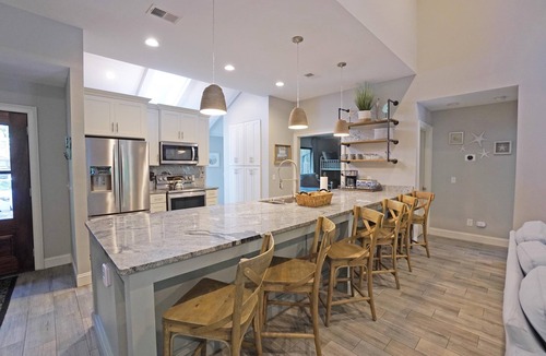 Sea Pines House | Shady Pines - Pet Friendly Sea Pines Home w/Private Pool!