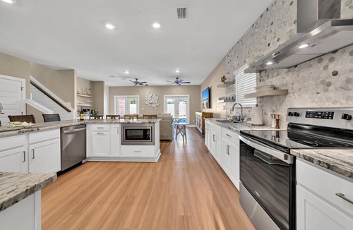 Laguna Beach Estates House | Shore Shack-Stunning, New Coastal Craftsman Masterpiece. 4BR/4.5 BA Private Pool