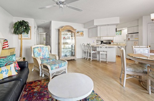 Cherry Grove Beach Condo | Shorehaven II Beach Resort