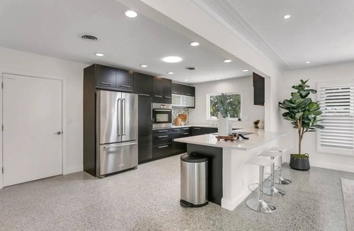Southgate House | Siesta Home, A Serene Retreat