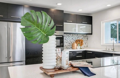Southgate House | Siesta Home, A Serene Retreat