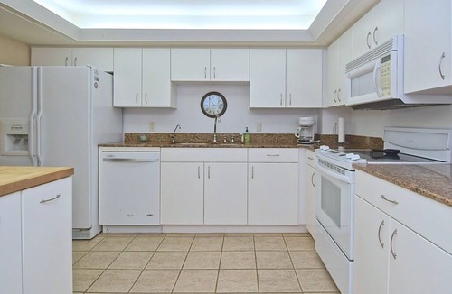 Siesta Key Condo | Siesta Key Gulf Front at Fisherman's Haven. Spectacular Views from Every Room! Private Beach. FH701