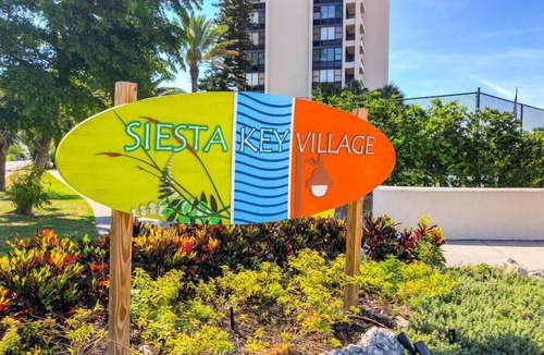 Aloha Kai Apartment | Siesta Key Haven: Beachside Pool & More