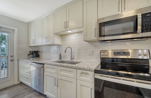 Siesta Key Condo | Siesta Sand & Sunsets-Breathtaking Beach Views-B204-2 BR, 2 BA condo