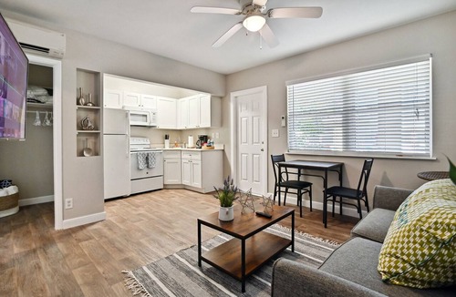 Palm Beach Shores Apartment | Singer Island beach Apartment