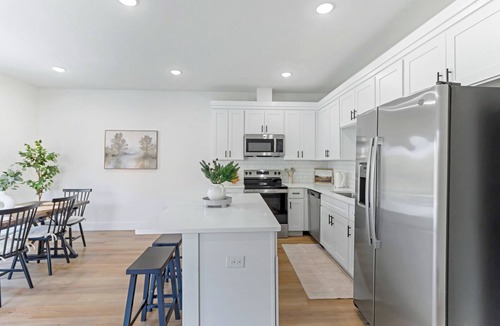 Saxon House | Sleeps 10 Modern house in Spartanburg