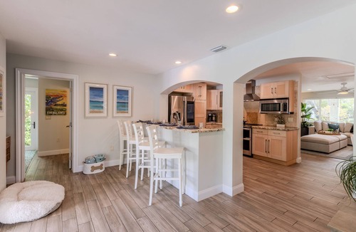 Central Naples House | Sleeps 14, Close to Downtown, Beautiful Home!