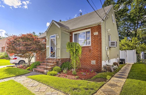Saddle Brook Apartment | Soccer Fans! Studio 15 Min to Metlife - Sleeps 4