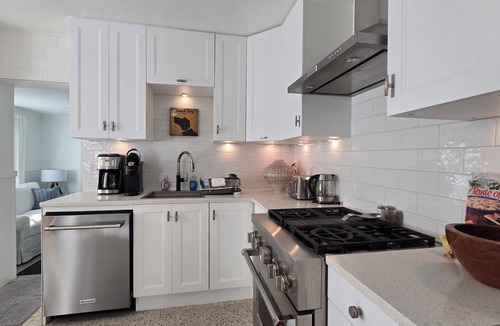 Bayview House | Sophisticated charm in St Petersburg, FL