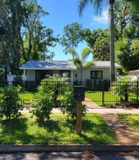 Bayview House | Sophisticated Charm in St Pete