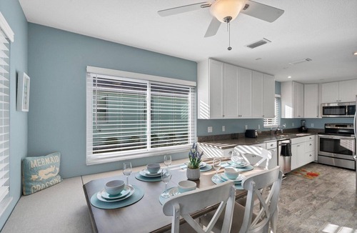 South Gulf Cove House | South Gulf Cove 2 Bedroom Canal Pool Home