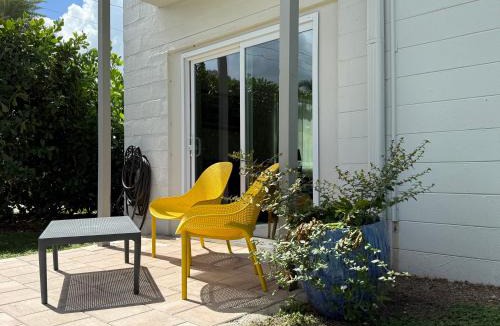 Sarasota Apartment | Southside Village Resort Apartments by Lucky Vacation Homes