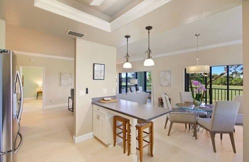 Naples Apartment | Spacious 2-Bdrm Retreat-Bears Paw Golf Community