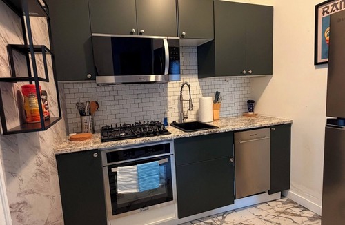 The Waterfront Apartment | Spacious 2-bedroom Jersey City Home/Easy NYC Access/Perfect for FIFA Fans