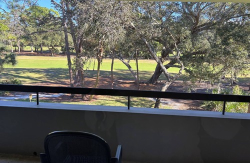 Palm Harbor Condo | Spacious 2-bedroom condo in beautiful Palm Harbor with ALL the amenities!