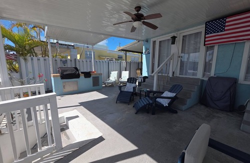 Tavernier House | Spacious 3 Bedroom, 2 Bath Canal Home in the Heart of Tavernier