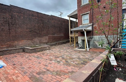 East Allegheny House | Spacious 3-bedroom townhome in Pittsburgh's famous Northside.