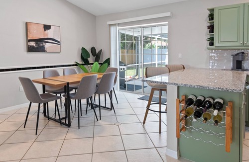 Lake Sarasota House | Spacious 3BR Home in Prime Location – Private Heated Pool & Hot Tub