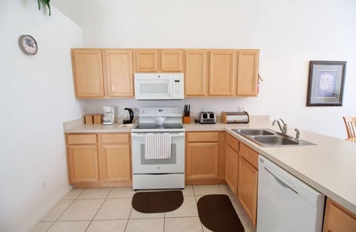 Crystal Cove Villa | Spacious 4BR home in Kissimmee, perfect for family getaways!