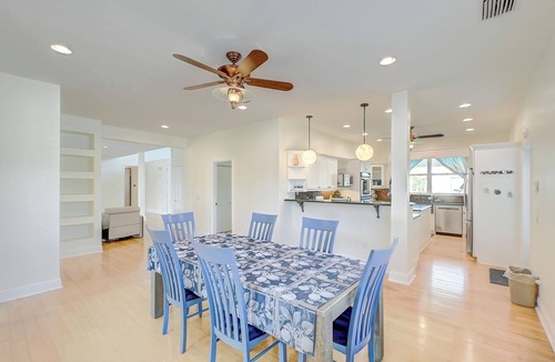 Alva House | Spacious 4BR Riverside Retreat with Pool & Hot Tub
