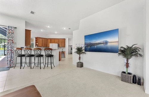 Port Malabar House | Spacious 5-bedroom Jewel with Pool