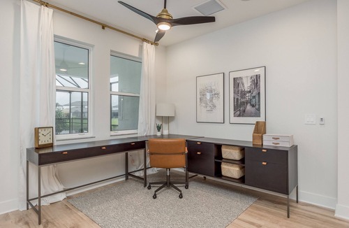 Sarasota House | Spacious 5-bedroom Pool Home in fabulous Sarasota with AC—7-Month Minimum