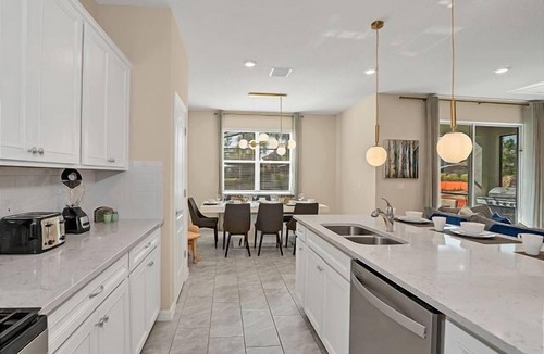 Loughman Villa | Spacious 5BR Villa with Private Pool at Solterra Resort, Minutes from Disney & Orlando