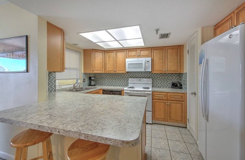 Redington Shores Condo | Spacious Anglers Cove 103 Sleeps 10. 3 Bed/3 Bath Redington Shores