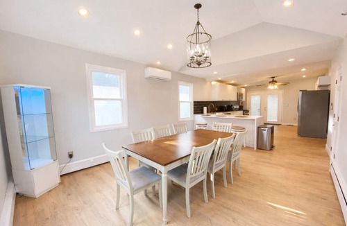Long Branch House | Spacious beach home, walk to shore