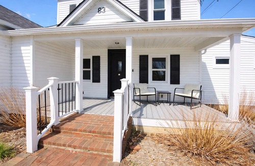 Long Branch House | Spacious beach home, walk to shore