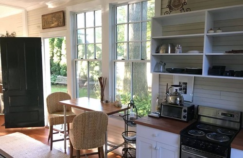 Upper Montclair House | Spacious Carriage House in Montclair -accessible to MetLife Stadium &NYC
